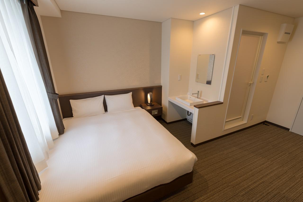 Bande Hotel Osaka Exteriör bild